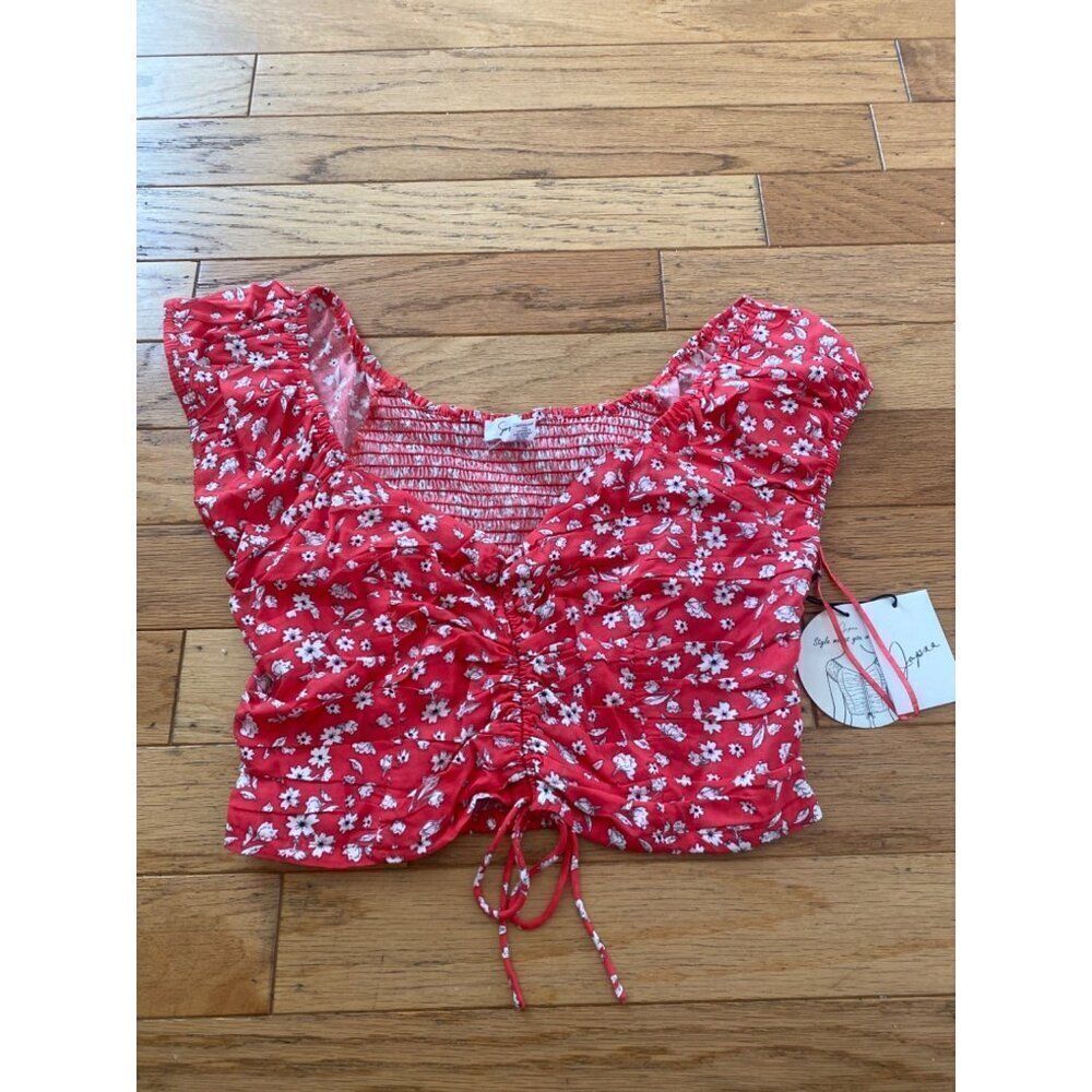 NWT Japana Women's red Floral Crop Top v-neck Ruched Front Puff Sleeves size L